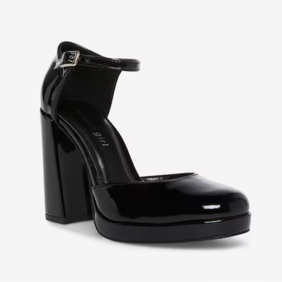Steve Madden Shoes - Black heels